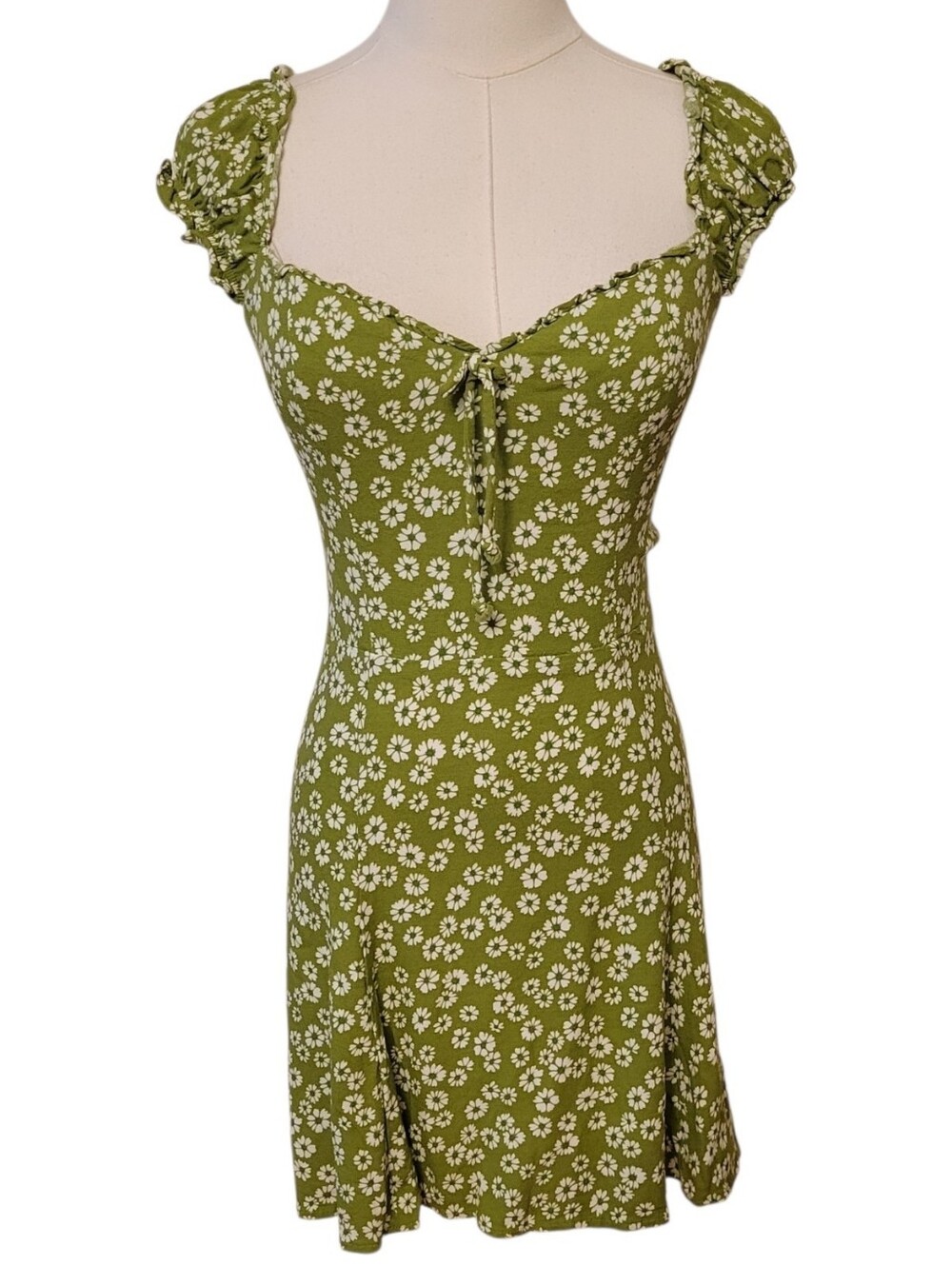 Reformation Pacey Green Fennel Floral Smocked Mini Dress Size 2 - Picture 2 of 6
